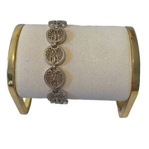 Delicate Looking Vintage Lace Inspired Jeweled Bracelet